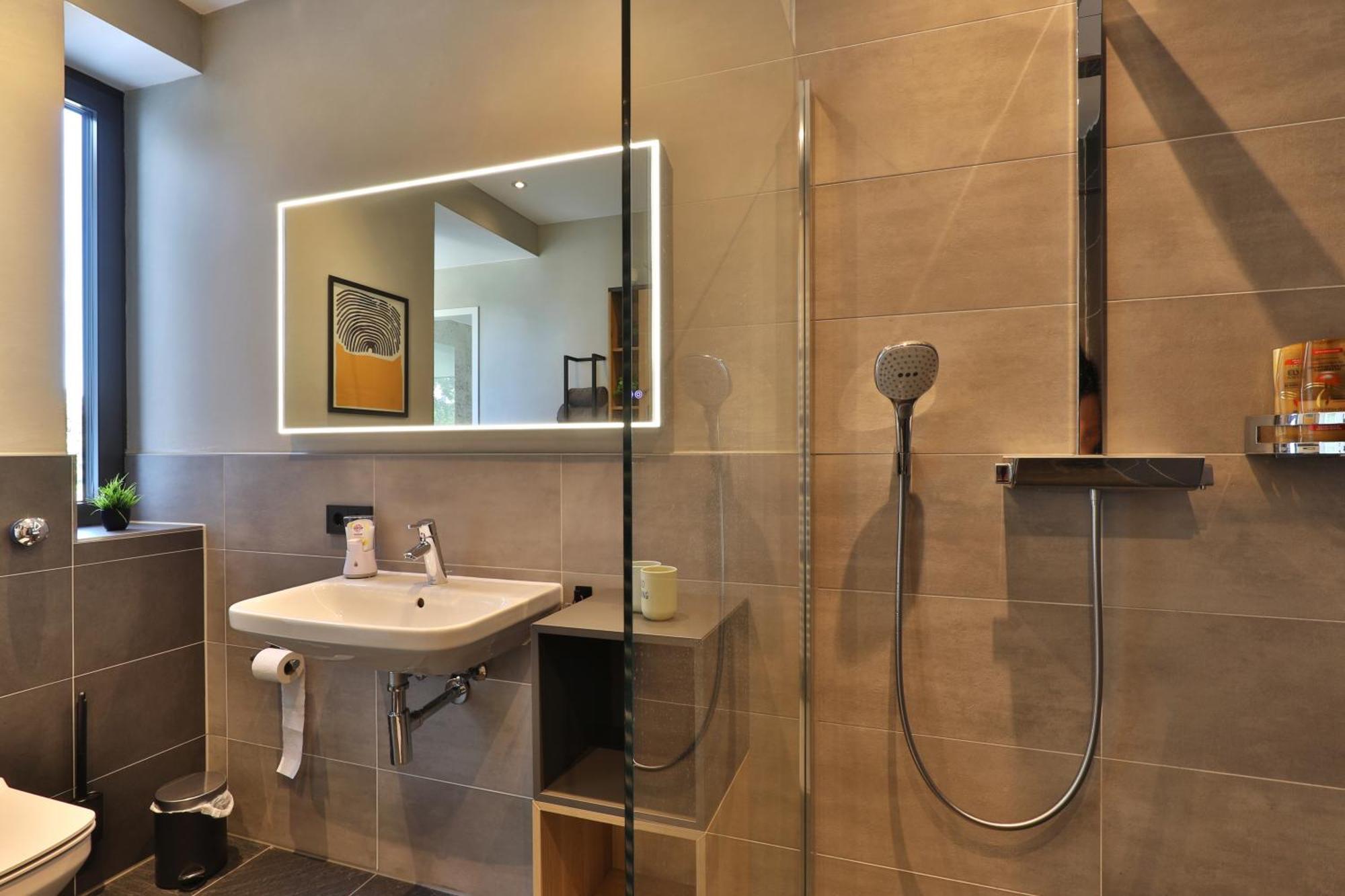Moderne Studio-Wohnung Gersthofen Ngoại thất bức ảnh