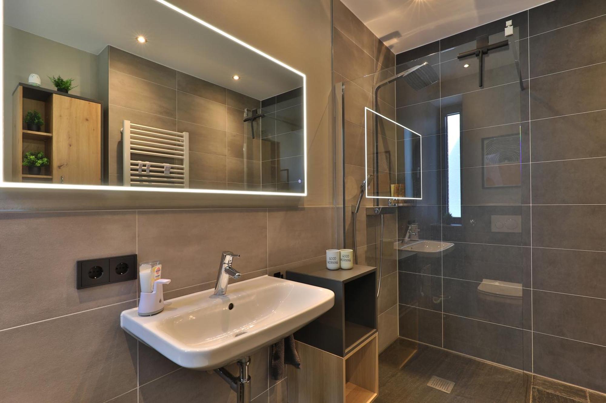 Moderne Studio-Wohnung Gersthofen Ngoại thất bức ảnh
